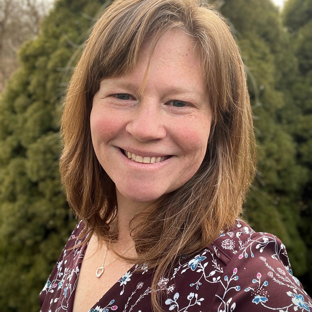 Meet your Posher, Dana